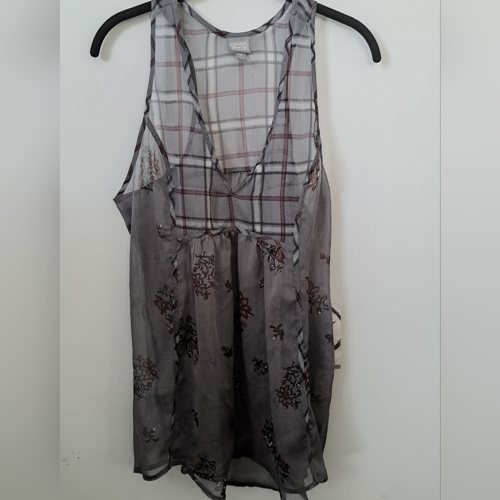 Converse sheer tank
